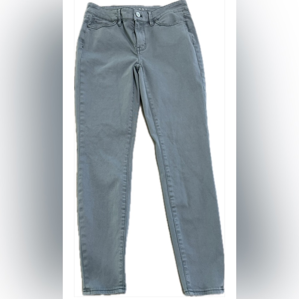 White House Black Market Gray Ankle Jeans